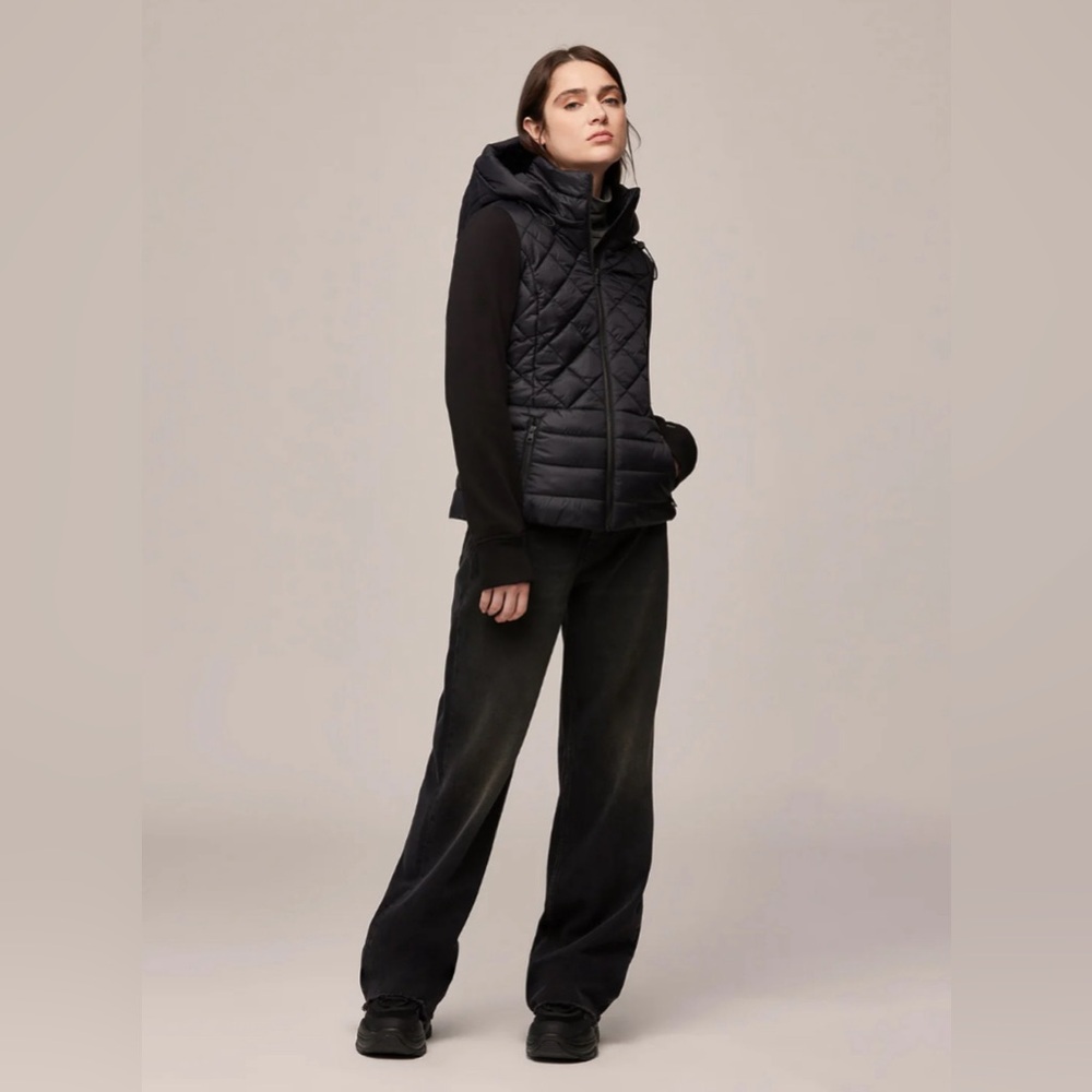 Soia & Kyo Alyssa Jacket in Black, size Large. Worn few times. Great condition.